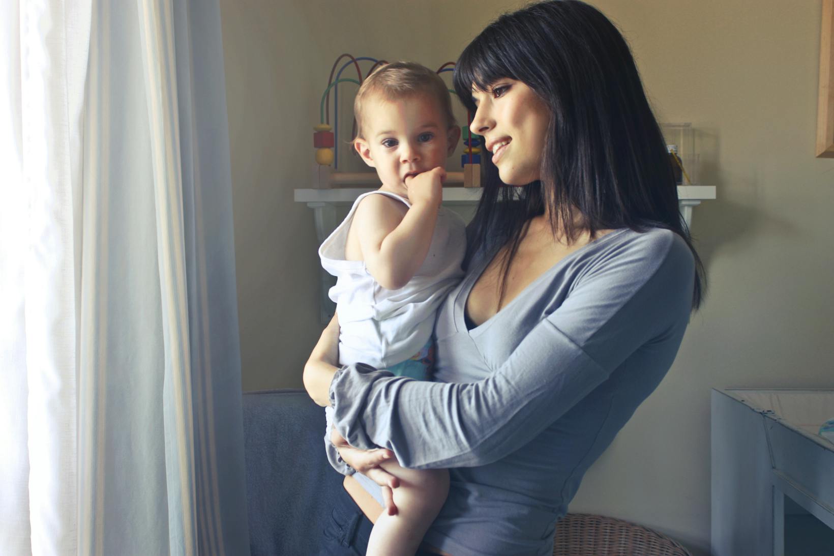 Exploring the Baby:7djoffodvcg= mom Trend: Impact on Parenting & Social Media