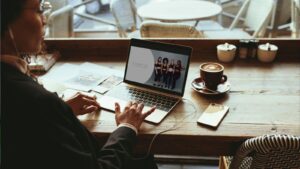 Right Business Advertising Platforms for Local and Regional Growth